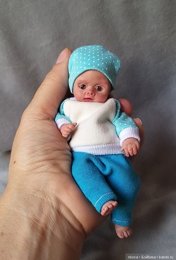 Маленькие куклы из силикона - целая галерея
