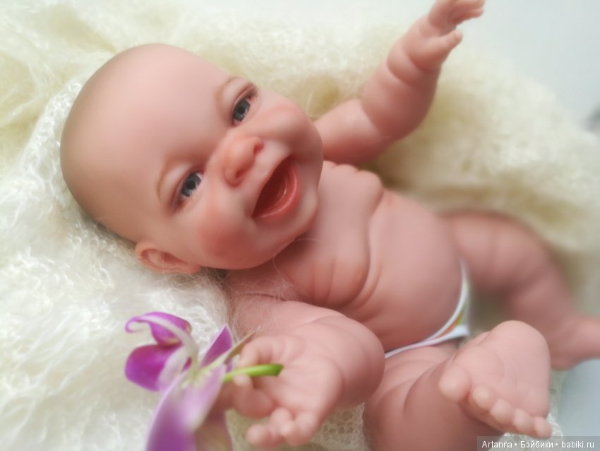 Лола Berenguer "Первый зубик"