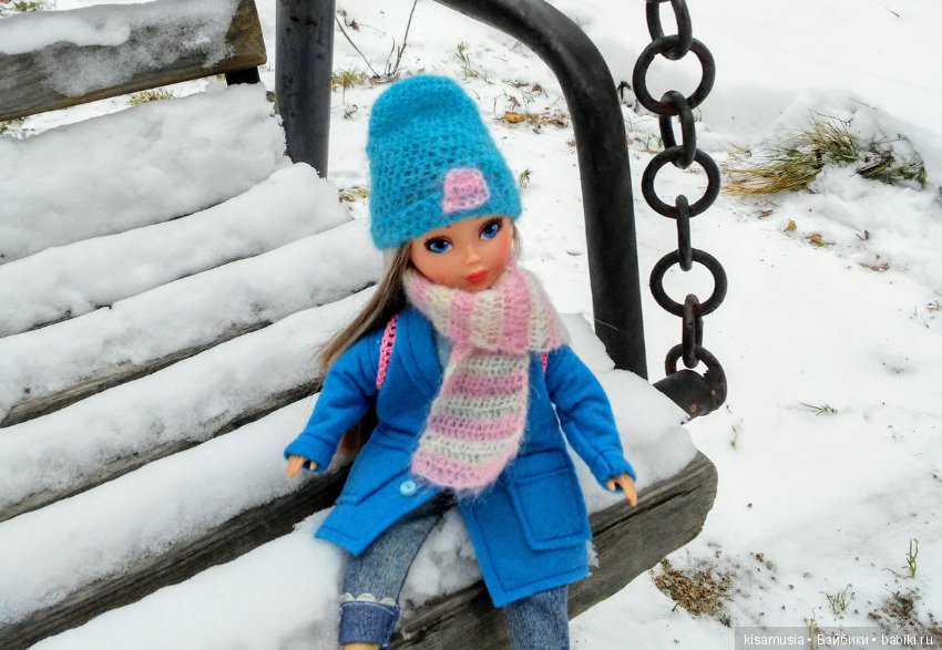 Алёнка гуляет по свежему снегу (фото 7)