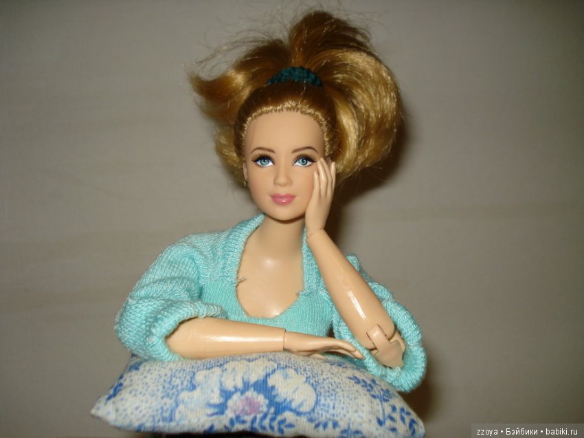 Пижамная вечеринка — Куклы Barbie (Барби): Looks (фото 10)