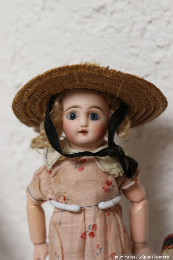 Антикварные куклы из Франции. Девочки из Лиона
