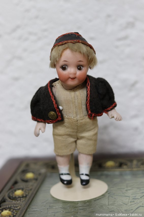 Антикварные куклы из Франции. Девочки из Лиона (фото 3)