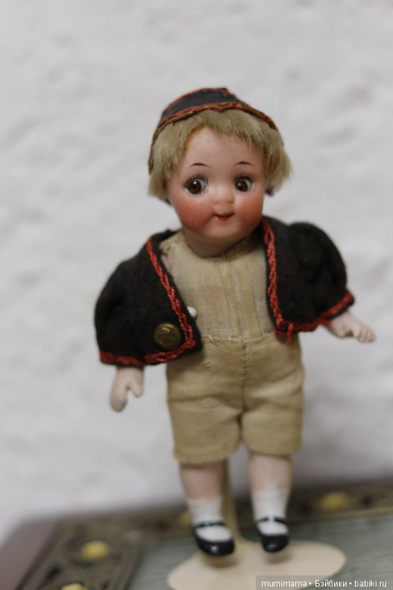 Антикварные куклы из Франции. Девочки из Лиона (фото 4)
