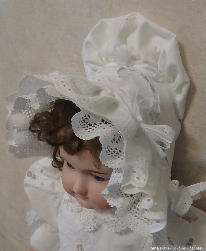 Недавние работы-платья из винтажных вышитых салфеток