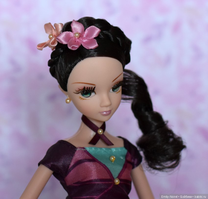 Алиса? Едва ли Алиса — Куклы Kurhn (Курн) и Sonya Rose (Соня): Золотая коллекция (фото 8)