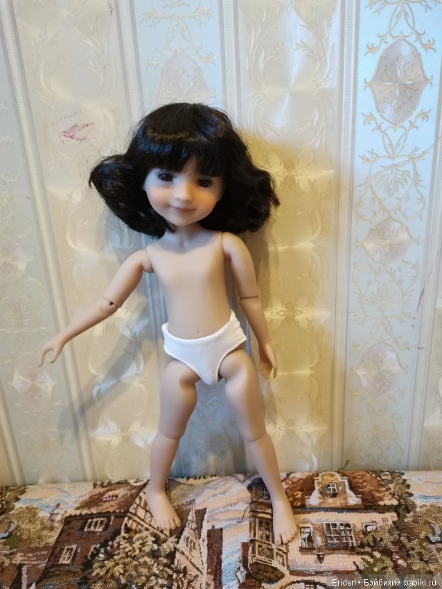 Fashion Friends Ruby Red Galleria молд Effner (фото 9)