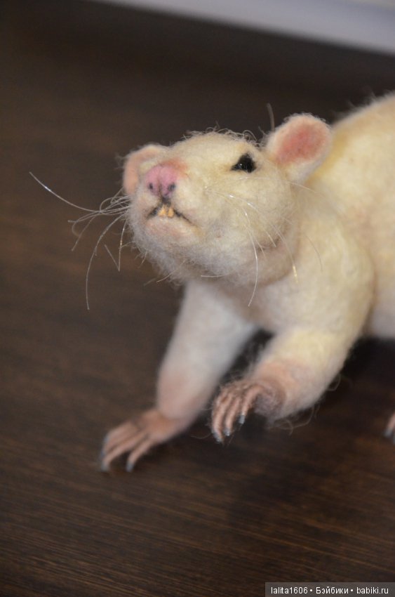 Крыска Лариска. Сухое валяние из шерсти