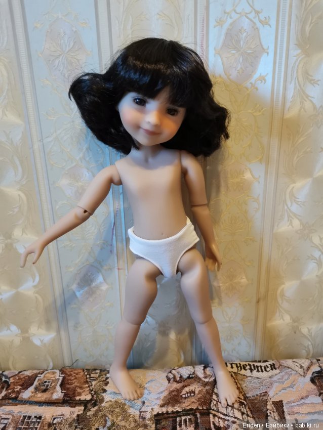 Fashion Friends Ruby Red Galleria молд Effner (фото 10)