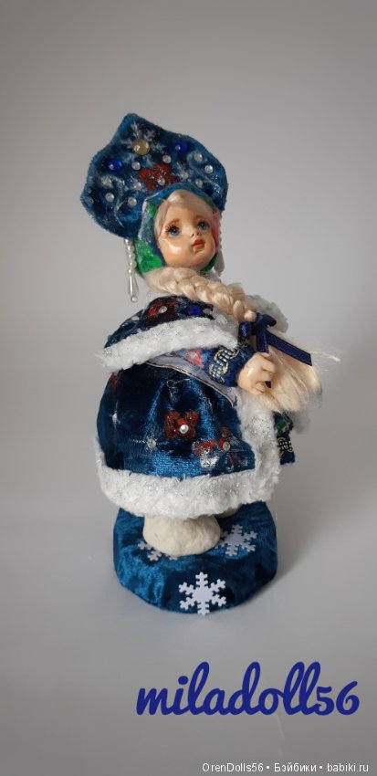 Интерьерная сувенирная кукла "Маленькая Снегурочка" (фото 3)