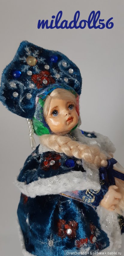 Интерьерная сувенирная кукла "Маленькая Снегурочка" (фото 2)