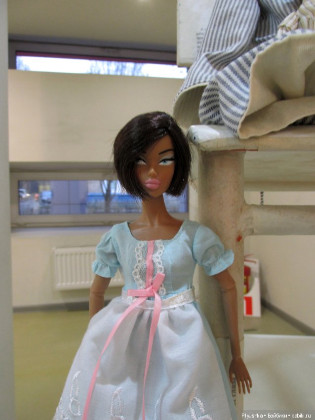 "Время пить чай". Выставка, посвящённая 150-летию книги "Алиса в стране чудес" (фото 4)