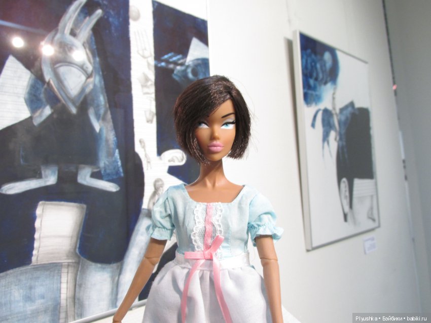 "Время пить чай". Выставка, посвящённая 150-летию книги "Алиса в стране чудес"