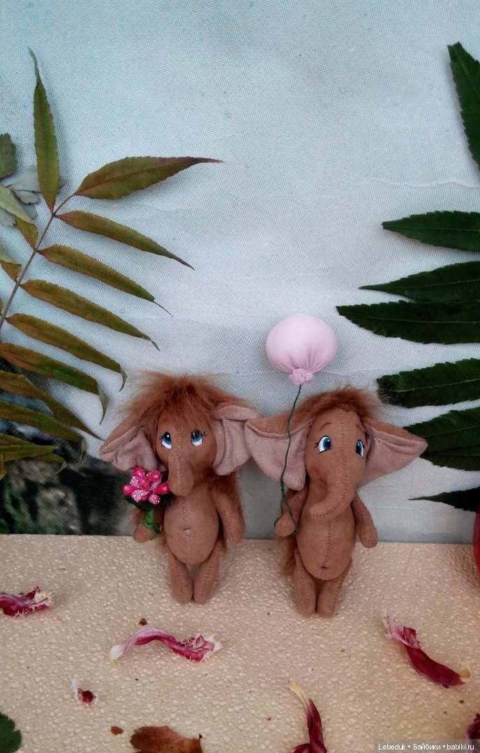 Мамонтёнок. Текстильные игрушки - автор Людмила Лебедюк (фото 4)