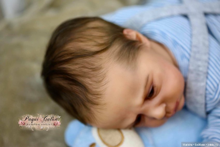 Jayden awake скульптора Natalie Scholl, автор прототипа Paqui Galan