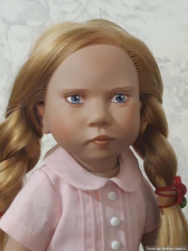 Если бы у кукол был паспорт (фото 5)