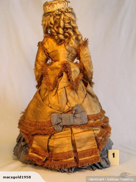 Невеста на день рождения — Редкие антикварные куклы и реплики: воск (фото 3)