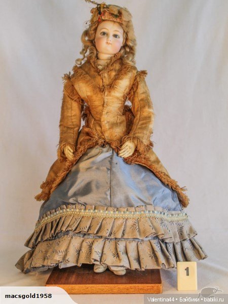 Невеста на день рождения — Редкие антикварные куклы и реплики: воск (фото 2)