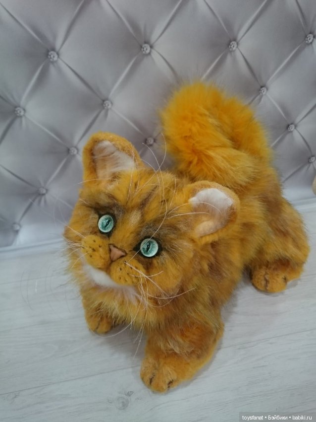 Реалистичная игрушка котенок Марсик