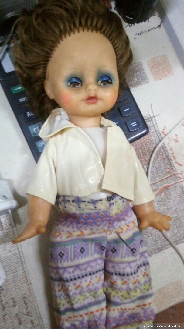 Дина. Ремонт — Замена глаз и ресниц кукле: ремонт механизма