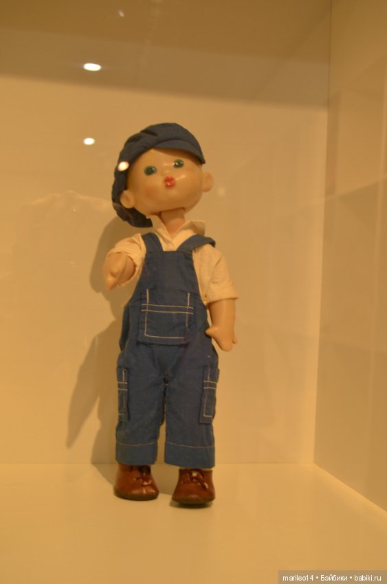 Выставка "Лев Сморгон. К 90-летию со дня рождения" с 19 октября по 8 декабря в Петербурге