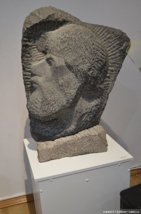 Выставка "Лев Сморгон. К 90-летию со дня рождения" с 19 октября по 8 декабря в Петербурге