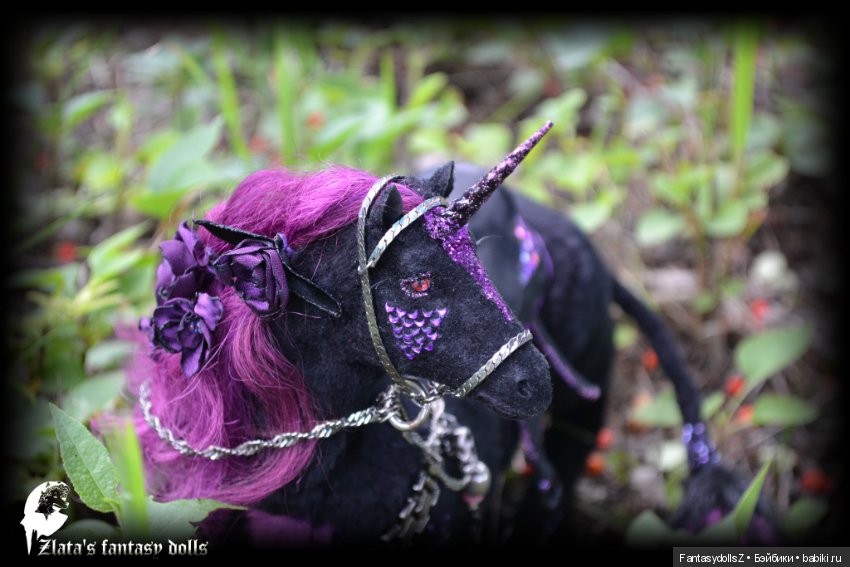 Волшебный готический единорог (фото 9)