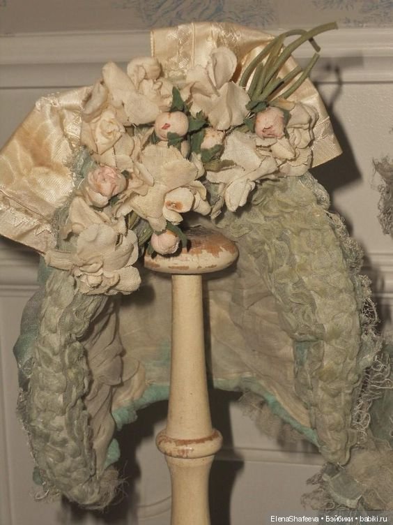 Какой же наряд без боннета