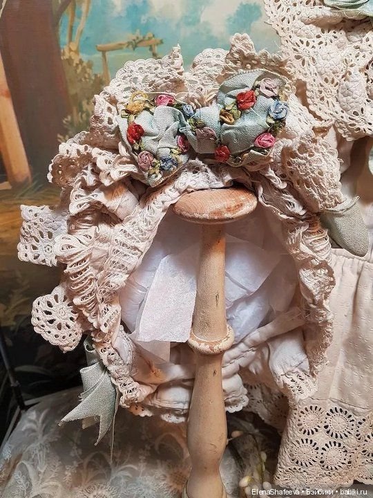 Какой же наряд без боннета