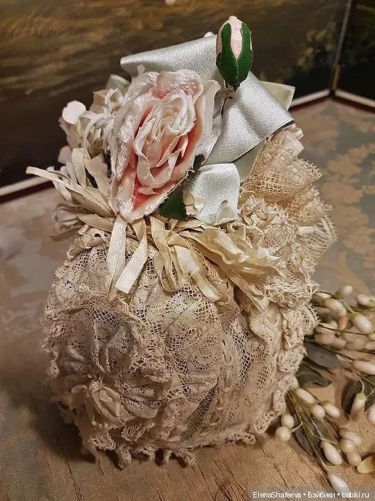 Какой же наряд без боннета