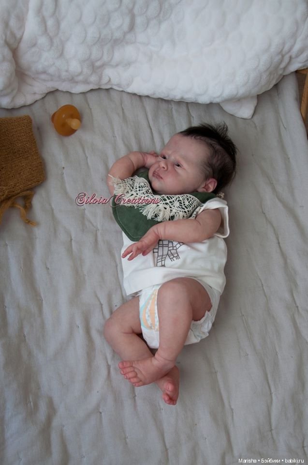 Jayden awake скульптора Natalie Scholl, автор прототипа Silvia Ezquerra