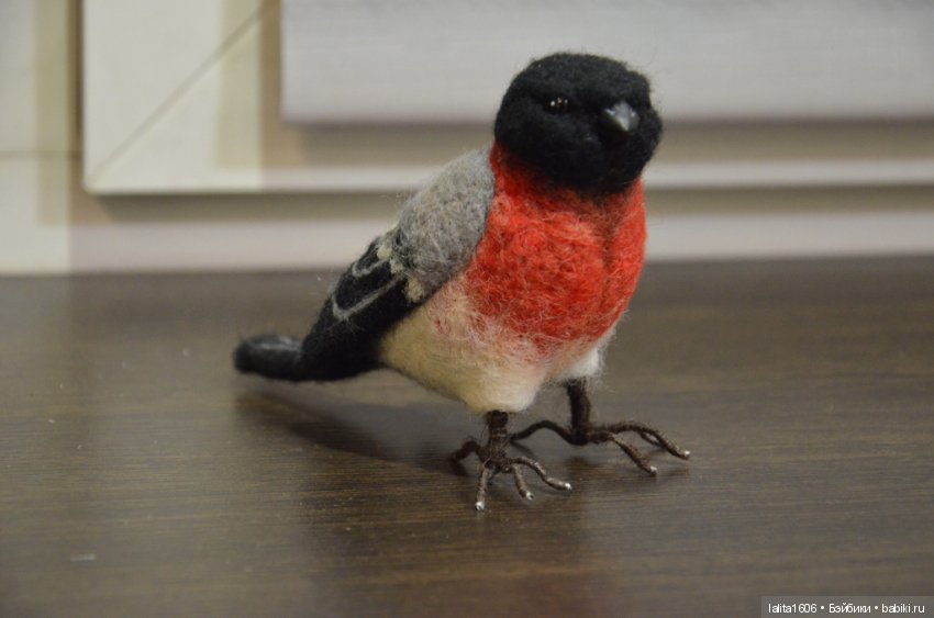 Снегирь. Игрушка в технике сухое валяние (фото 4)