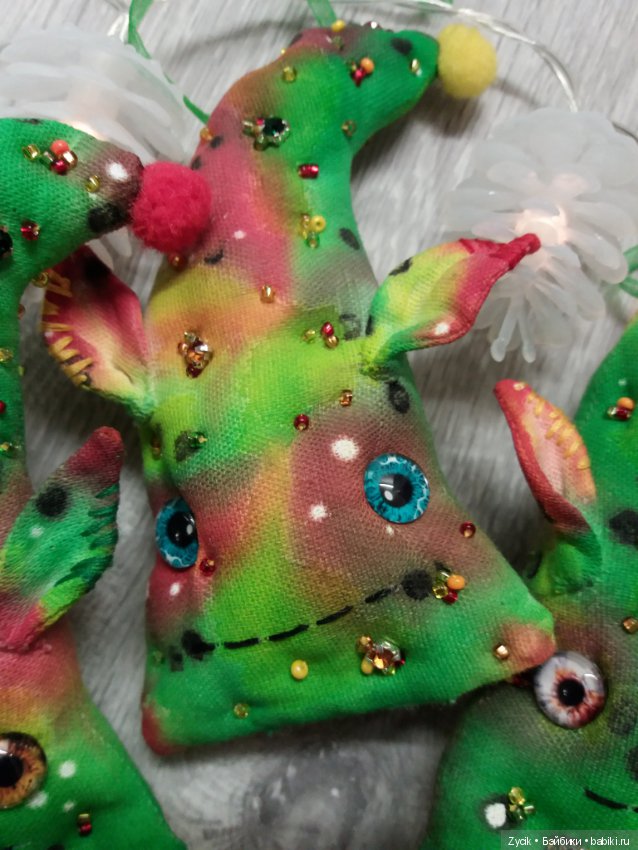 Веселые чердачные елки. Комплект из 5 штук