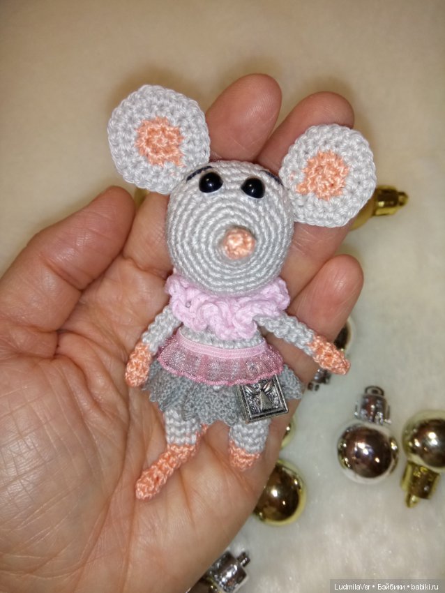 Мышки - малышки 9 см — Вязаные игрушки и амигуруми: крючком (фото 5)