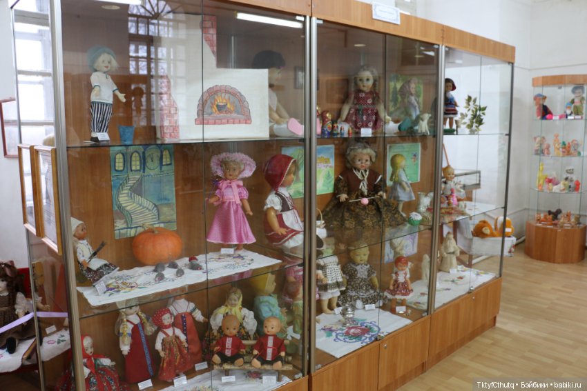 Куклы и игрушки нашего детства