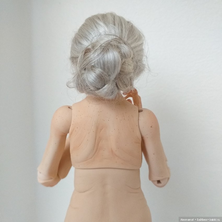 Авторская шарнирная бабушка Маша 24 см