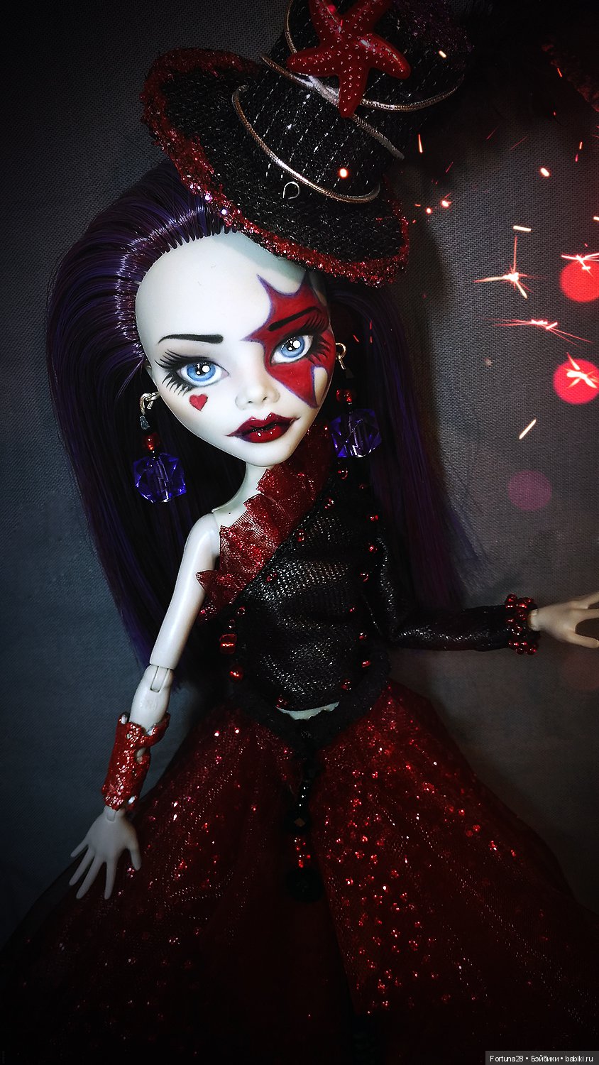 Карнавальная дива - готическая, таинственная, манящая (фото 2)