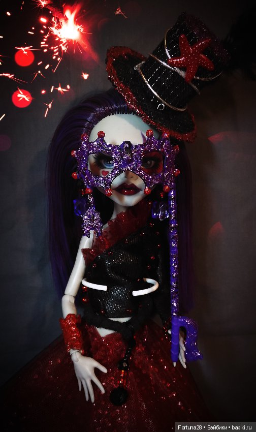 Карнавальная дива - готическая, таинственная, манящая (фото 5)