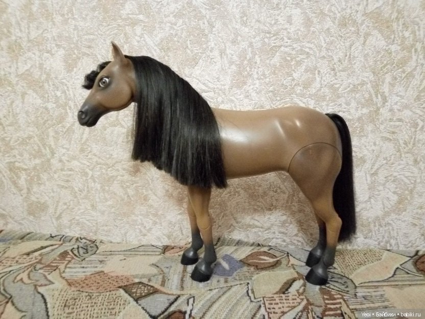 Лошадей много не бывает или еще одна, редкая лошадка Лив