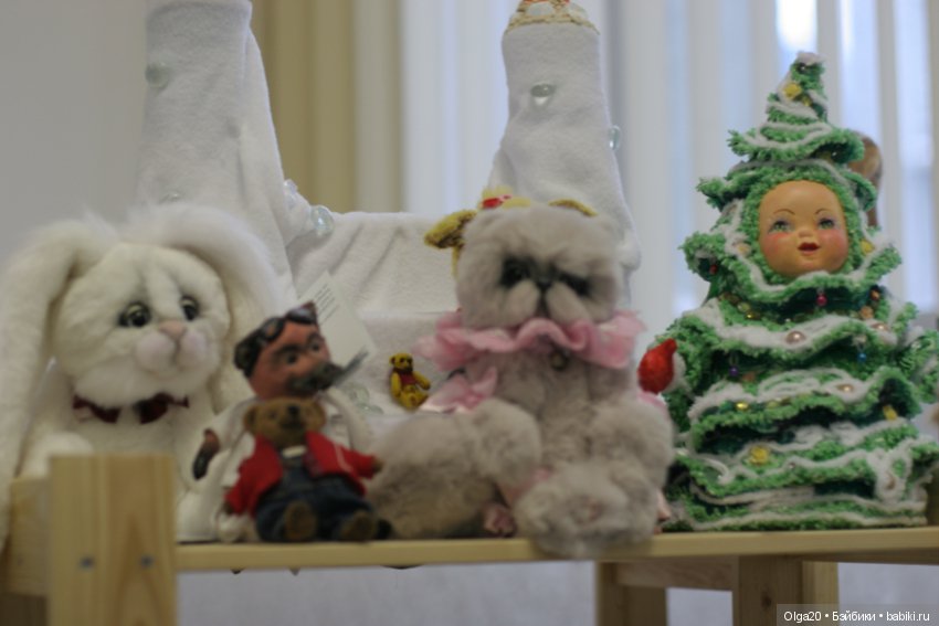 Выставка авторской куклы "Снежные аллеи" в г. Новосибирске