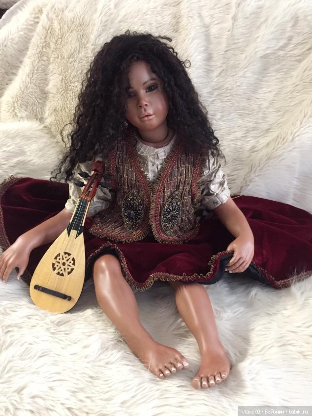 Потрясающий шедевр от Сильвия Везер! Мальчик Мандолинка