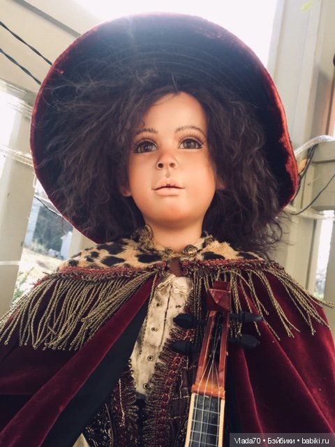 Потрясающий шедевр от Сильвия Везер! Мальчик Мандолинка