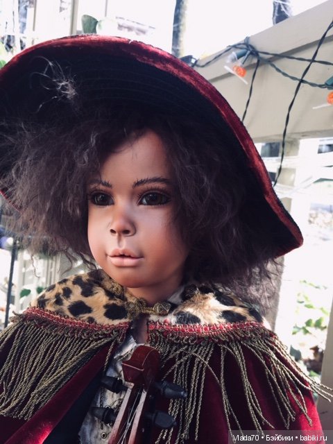 Потрясающий шедевр от Сильвия Везер! Мальчик Мандолинка