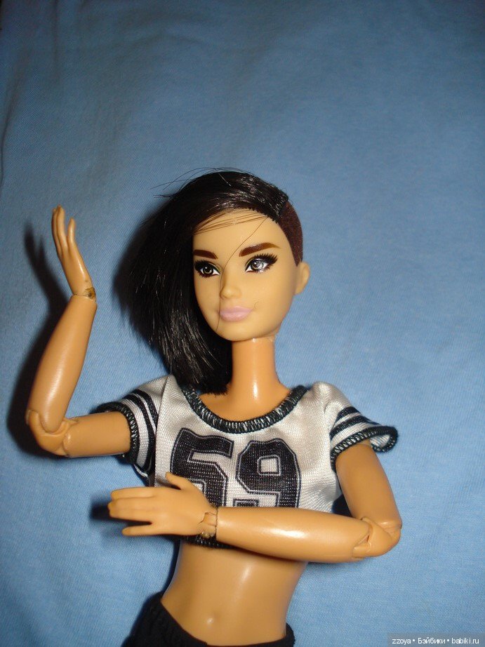 Новенькая — Куклы Barbie (Барби): Looks