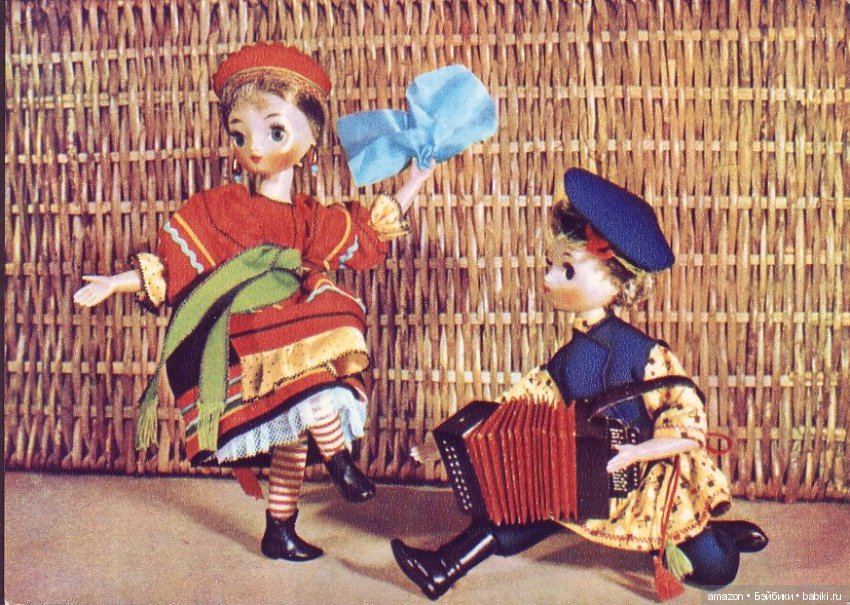 Серия открыток с куклами "Русский сувенир" и не только (фото 2)