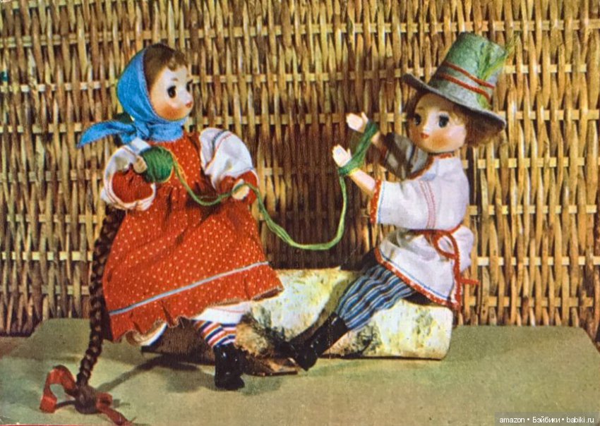 Серия открыток с куклами "Русский сувенир" и не только