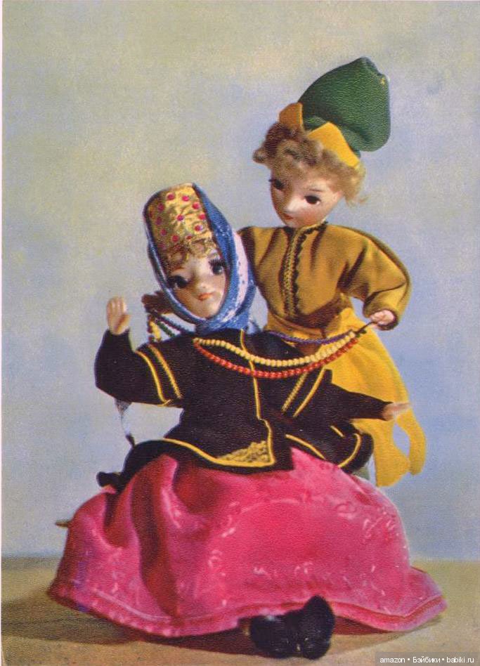 Серия открыток с куклами "Русский сувенир" и не только