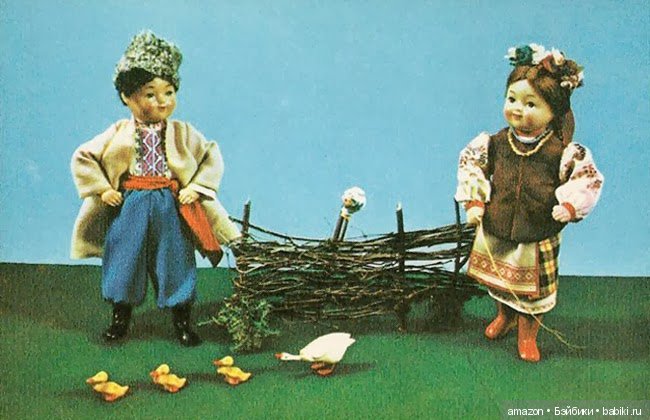 Серия открыток с куклами "Русский сувенир" и не только