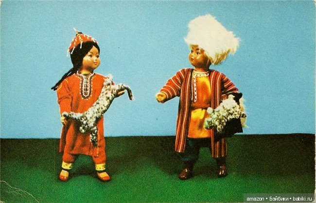 Серия открыток с куклами "Русский сувенир" и не только