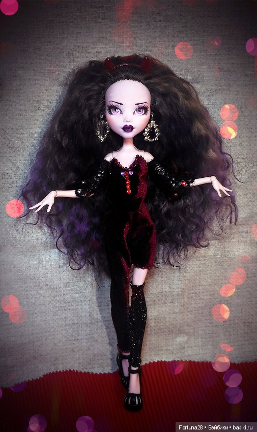 Дьявол носит рожки или роковая наездница