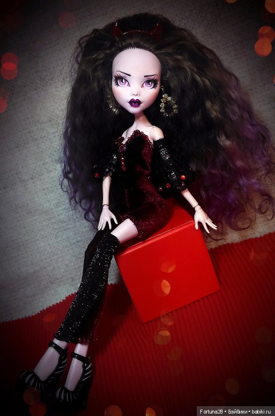 Дьявол носит рожки или роковая наездница